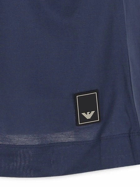 T-shirt Travel Essential