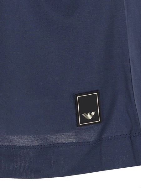 T-shirt Travel Essential
