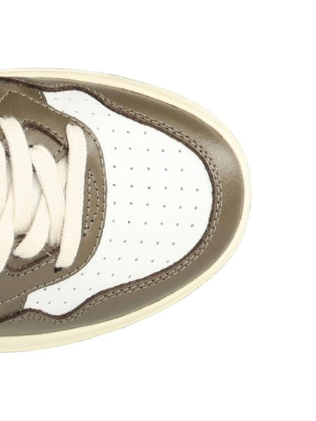 Sneakers Medalist Low