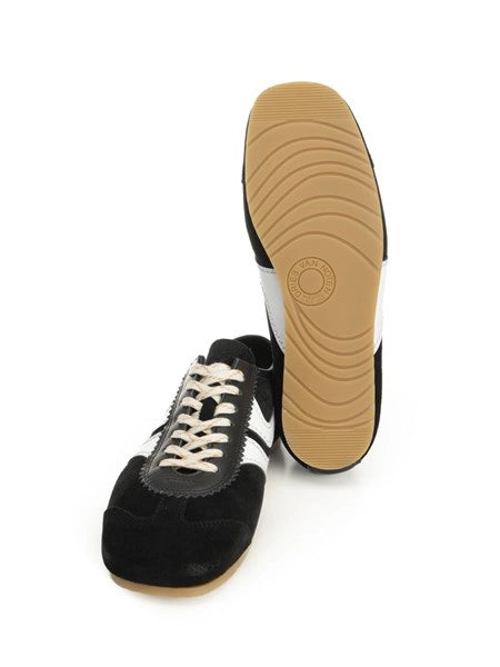 Sneakers in suede