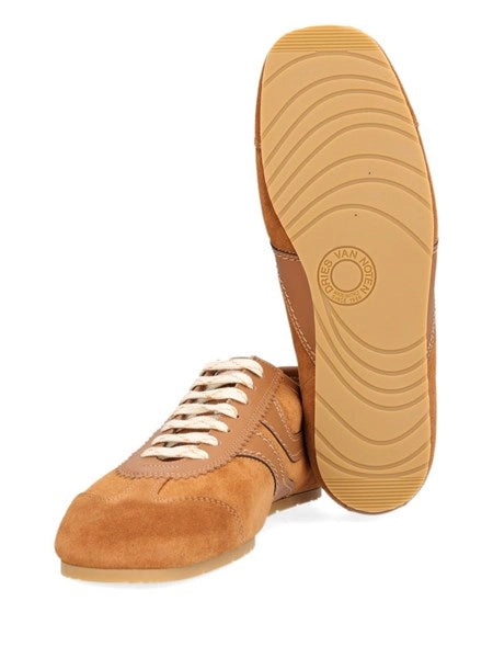 Sneakers "Thin" in suede