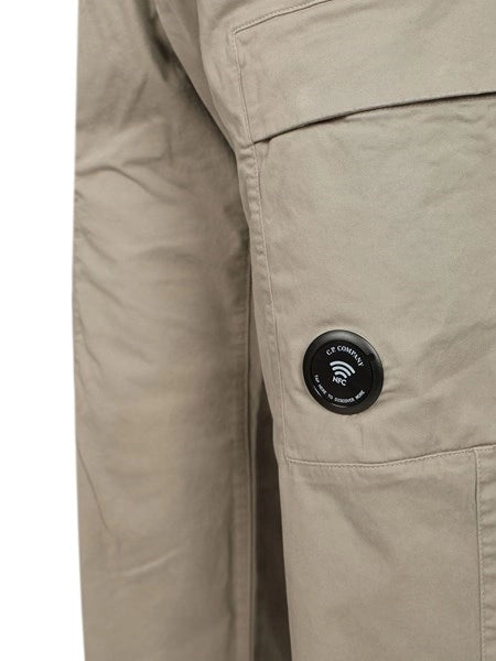 Pantaloni cargo