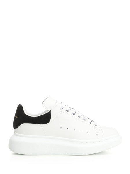 Sneaker "Oversize"
