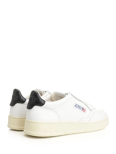 Sneakers "Medalist Low"