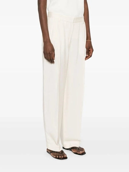 Pantaloni fluidi