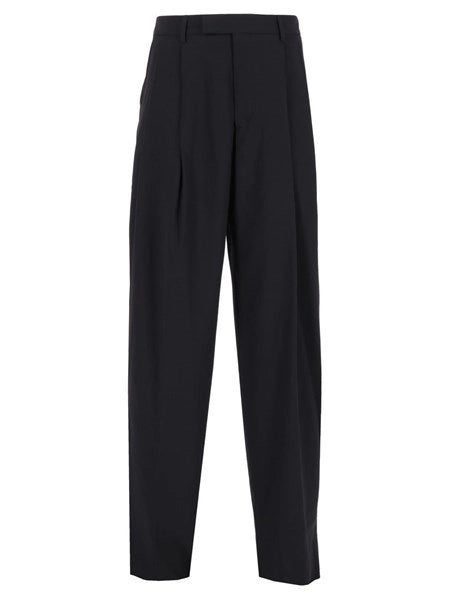 Pantaloni over in crepe di lana vergine con pences