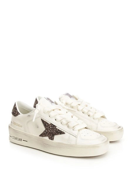 Sneaker "Stardan" in pelle bianca e stella glitterata
