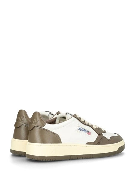Sneakers Medalist Low