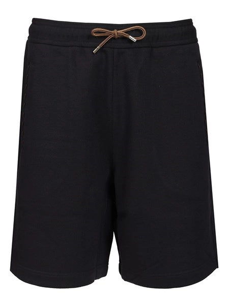 Pantaloni corti