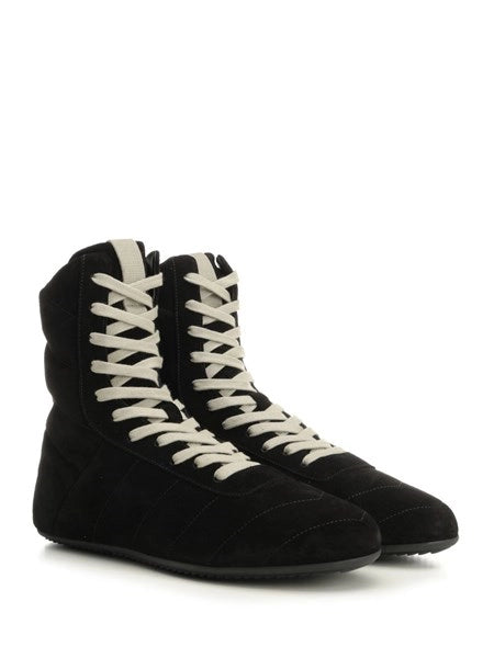 SNEAKERS ALTE MINIMALISTE TRAPUNTATE