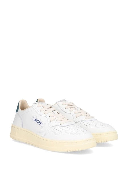 Sneakers "Medalist Low"