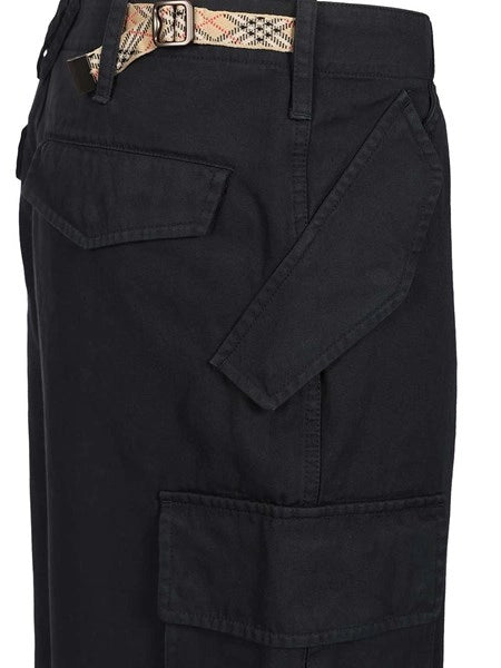 Pantaloni cargo