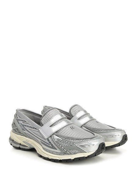 Sneakers "1906L"