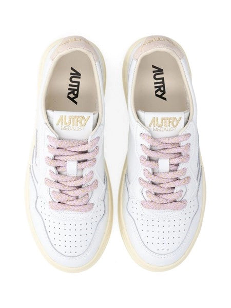 Sneaker "Medalist Low"