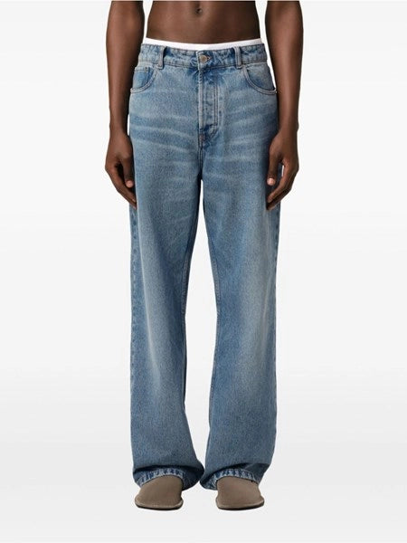 Jeans dal taglio ampio