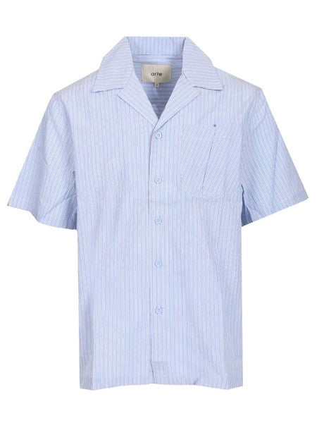 Camicia con tasca piegata