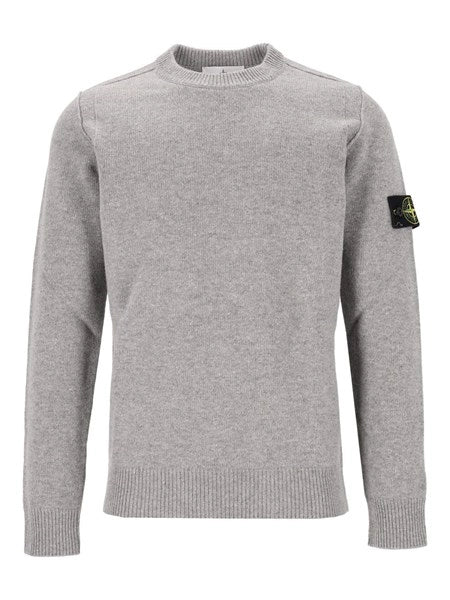Maglione girocollo in lana d’agnello