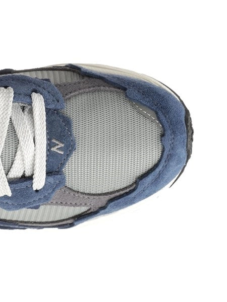 Sneakers "M2002D"