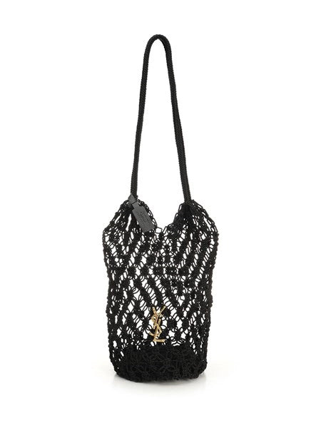 Borsa hobo lavorata all'uncinetto
