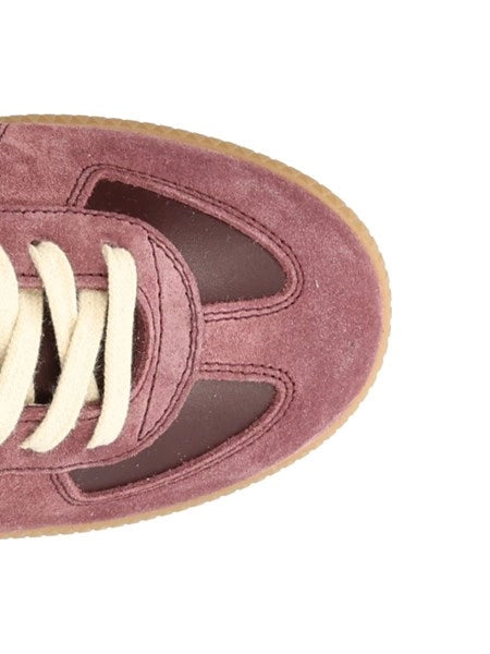 Sneakers "Replica"