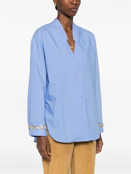 Camicia maschile con ricamo