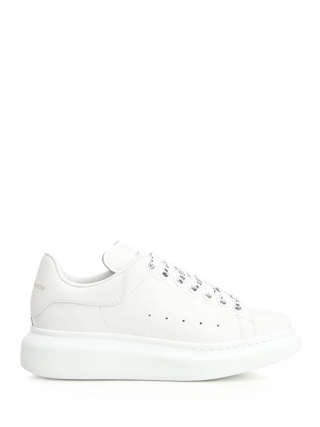 Sneaker "Oversize"