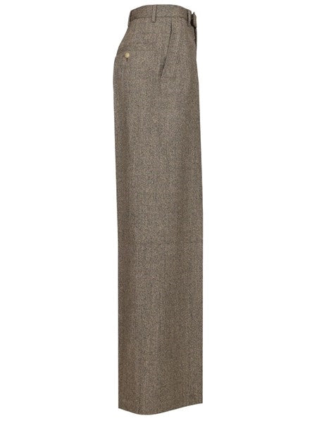 Pantaloni a gamba