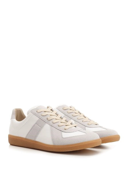 Sneaker "Replica"