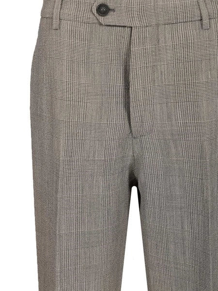 Pantaloni slim