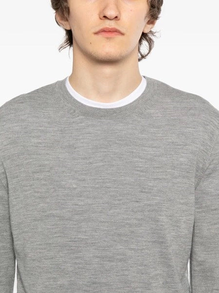 Maglia in lana a trama fine