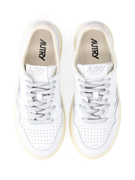 Sneaker "Medalist Low"