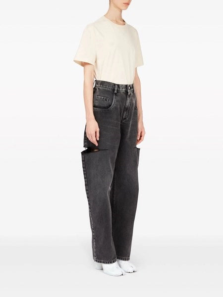 Jeans cut out