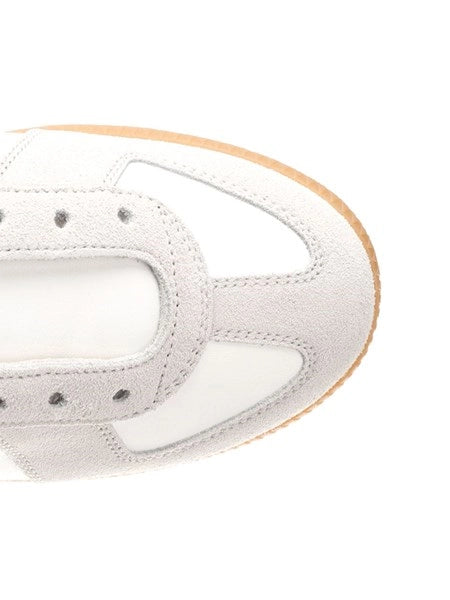 Sneakers "Replica"