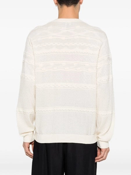 Maglione con collo serafino