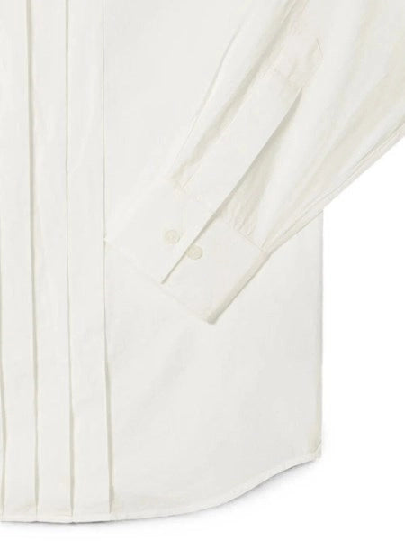 Camicia con pieghe sul davanti