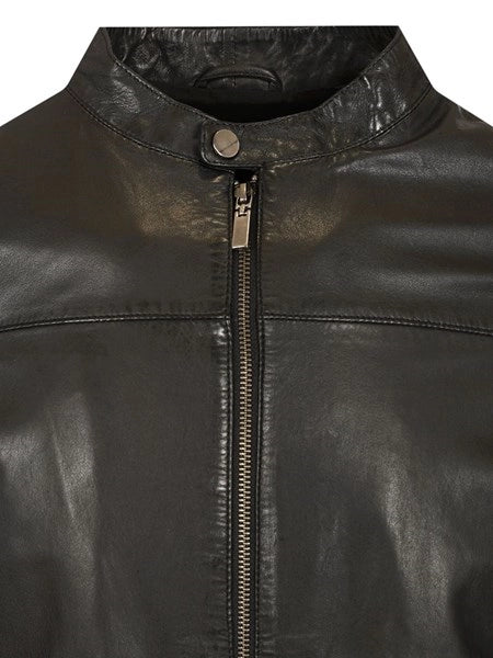 Biker in pelle