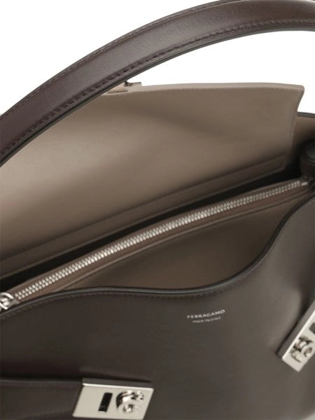 Borsa a spalla "Hug soft"