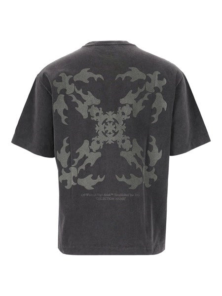 T-shirt Rugs arrow