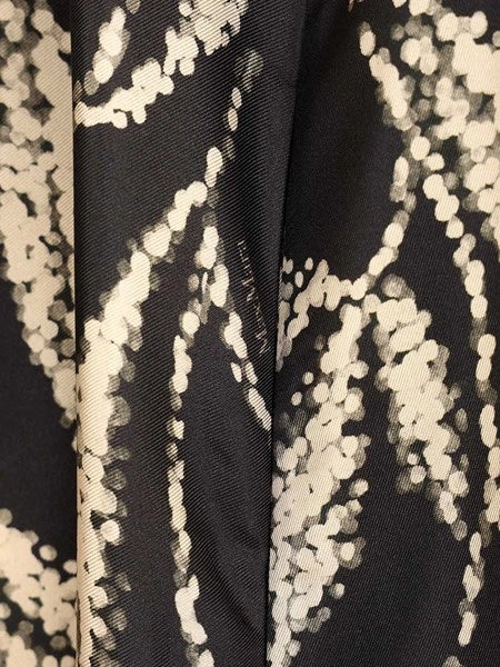 Abito in twill di seta stampata