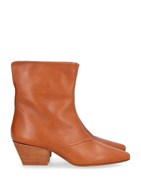 Stivaletto in pelle