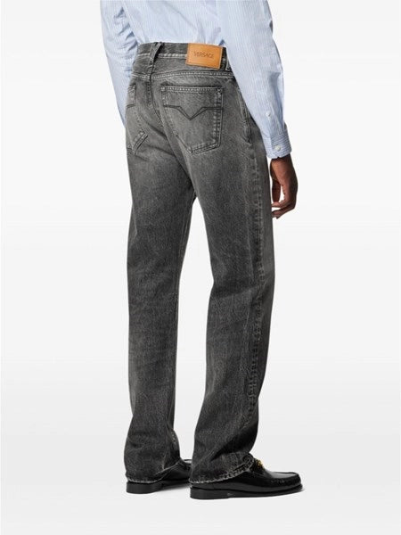 Jeans loose