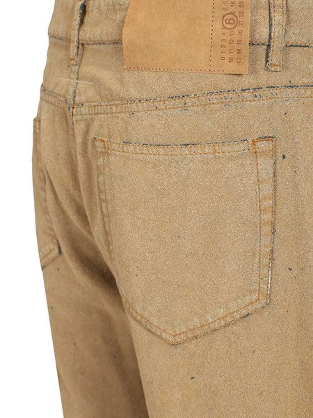 Jeans a gamba dritta