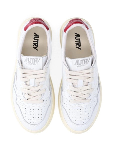 Sneaker "Medalist Low"