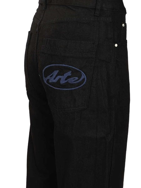Pantaloni con tasca con logo circolare