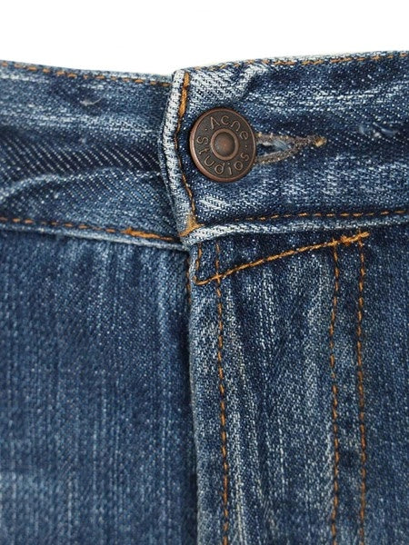 Shorts in denim