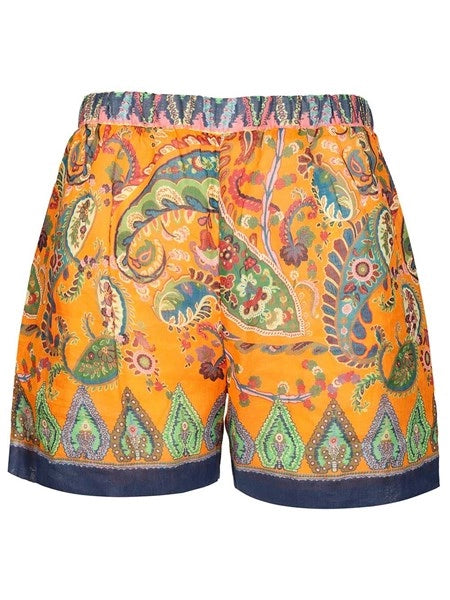 Shorts a vita alta