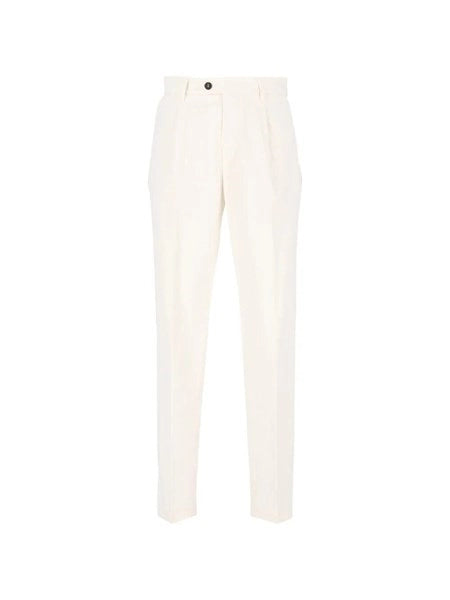 Pantaloni con le pince