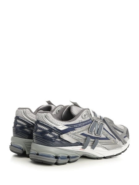 sneaker U1906A