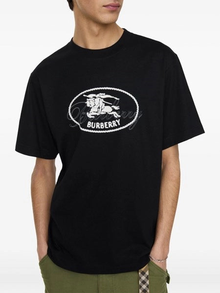 Cotton T-shirt with Knight Stamp