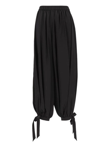 Pantaloni fluidi